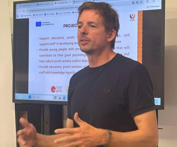 0449268676900a99689ce89d262f33a7