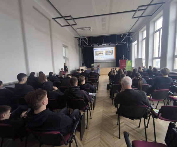 WhatsApp Image 2025-05-08 at 13.26.31